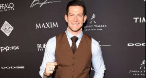 PHOENIX, AZ - JANUARY 31: Football player Steve Weatherford attends the Maxim Party with Johnnie Walker, Timex, Dodge, Hugo Boss, Dos Equis, Buffalo Jeans, Tabasco and popchips on January 31, 2015 in Phoenix, Arizona.