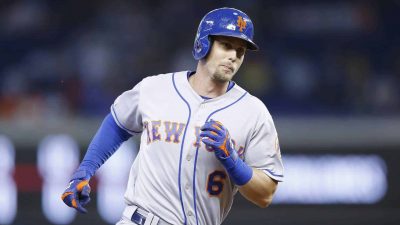 MIAMI, FLORIDA - JULY 14: Jeff McNeil #6 of the New York Mets rounds the bases after hitting a solo home run in the first inning against the Miami Marlins at Marlins Park on July 14, 2019 in Miami, Florida.