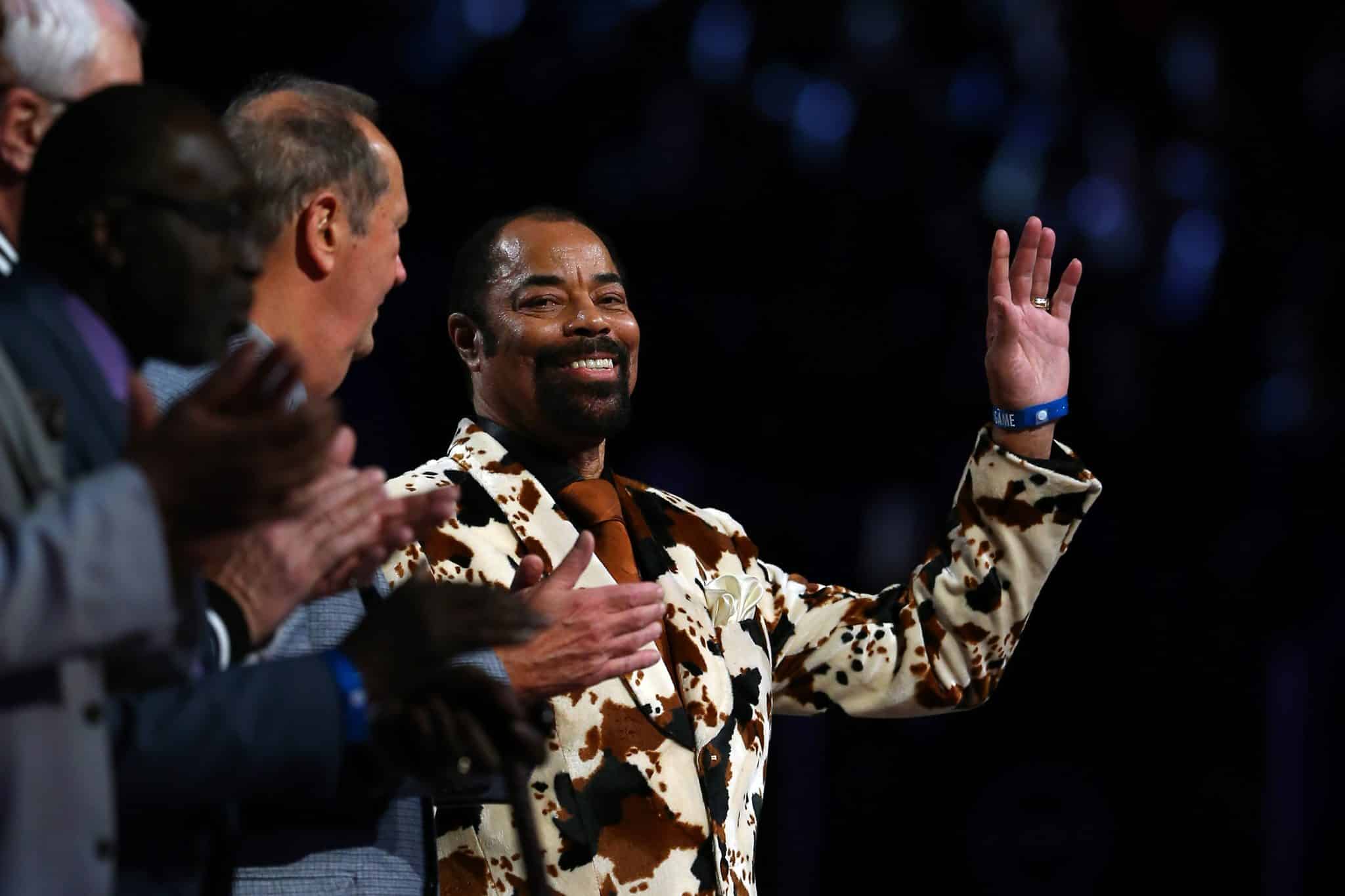 NEW YORK, NY - FEBRUARY 15: New York Knick Legend Walt Frazier waves during the 2015 NBA All-Star Game at Madison Square Garden on February 15, 2015 in New York City. NOTE TO USER: User expressly acknowledges and agrees that, by downloading and/or using this photograph, user is consenting to the terms and conditions of the Getty Images License Agreement.