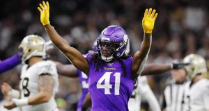 NEW ORLEANS, LOUISIANA - JANUARY 05: Anthony Harris #41 of the Minnesota Vikings reacts during the first half against the New Orleans Saints in the NFC Wild Card Playoff game at Mercedes Benz Superdome on January 05, 2020 in New Orleans, Louisiana.