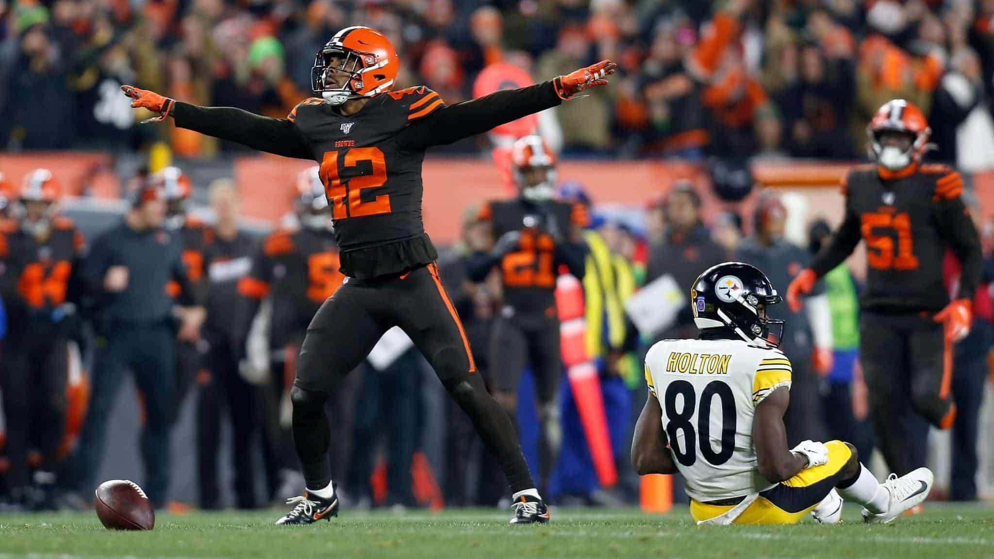 CLEVELAND, OH - NOVEMBER 14: Morgan Burnett #42 of the Cleveland Browns celebrates after breaking up a pass intended for Johnny Holton #80 of the Pittsburgh Steelers during the second quarter at FirstEnergy Stadium on November 14, 2019 in Cleveland, Ohio.