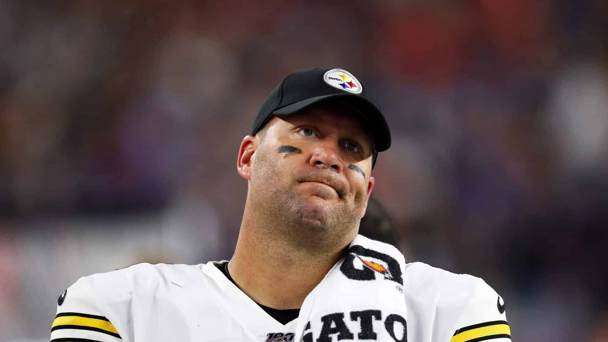 FOXBOROUGH, MASSACHUSETTS - SEPTEMBER 08: Ben Roethlisberger #7 of the Pittsburgh Steelers looks on from the sideline during the game between the New England Patriots and the Pittsburgh Steelers at Gillette Stadium on September 08, 2019 in Foxborough, Massachusetts.