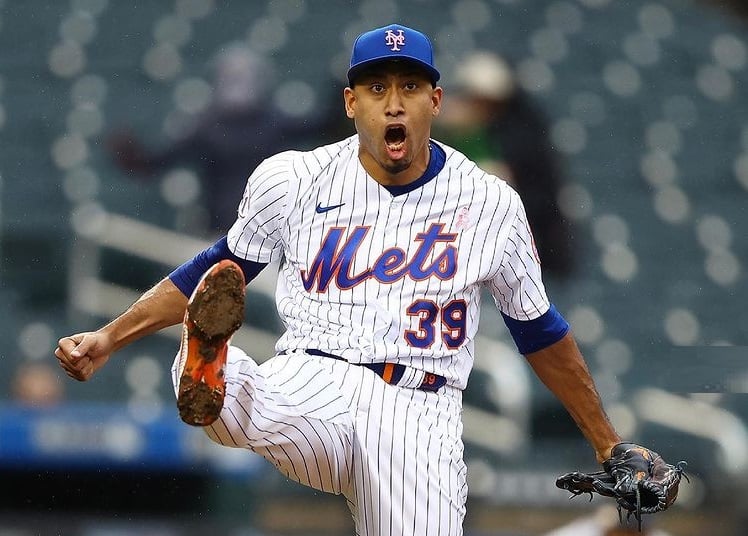 Mets Pitcher Edwin Díaz was injured in a blaze of Puerto Rican joy