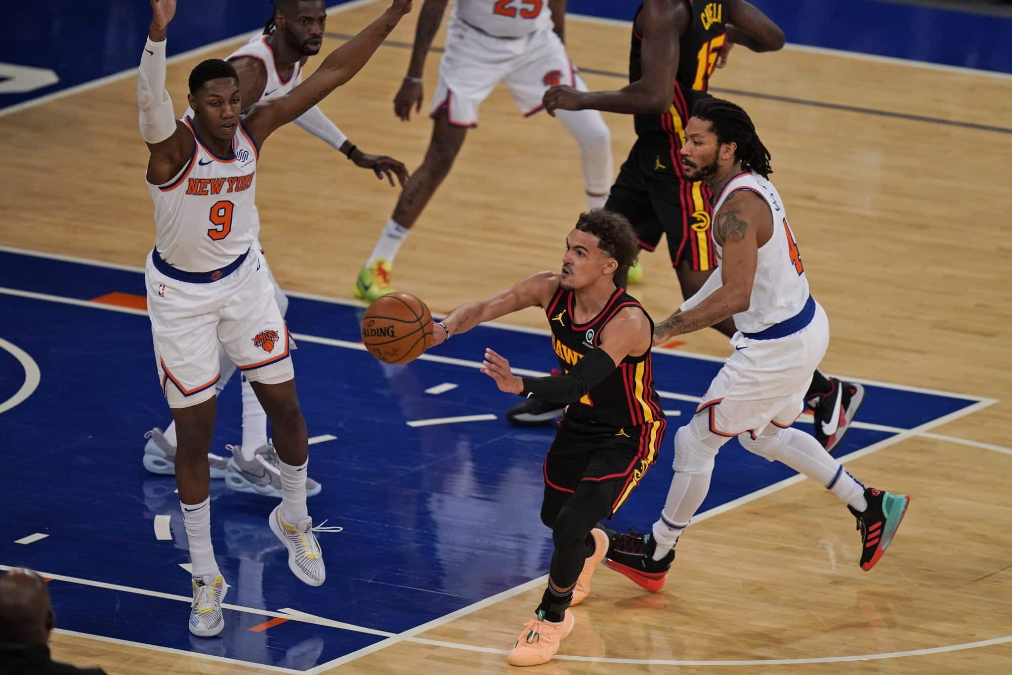 trae young knicks