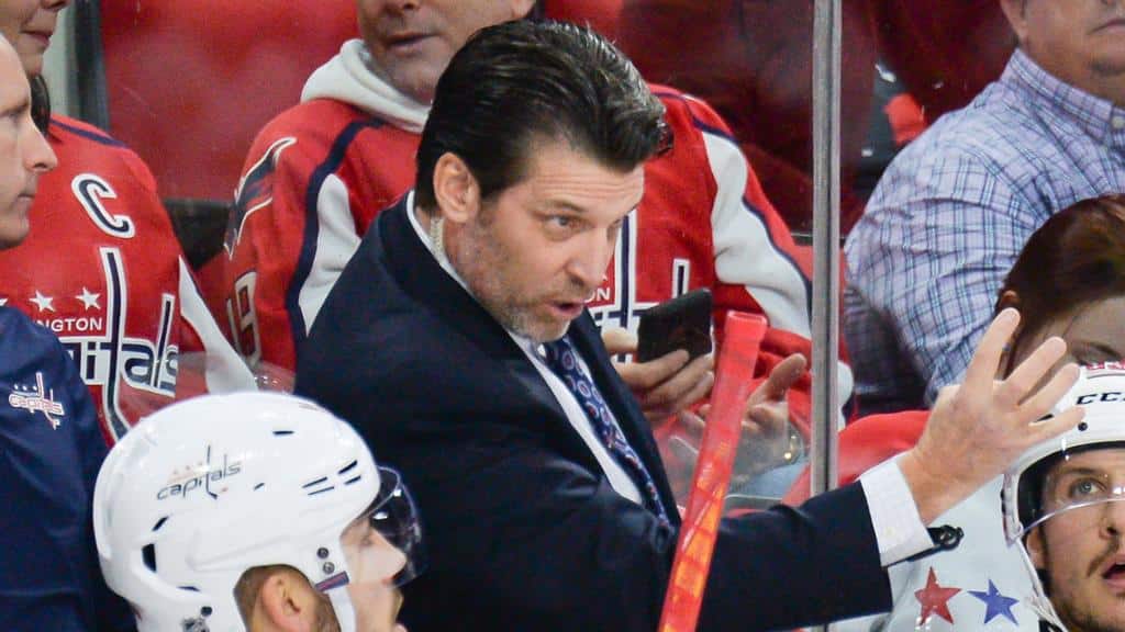 Could the Kraken's first head coach come off the Islanders' bench?