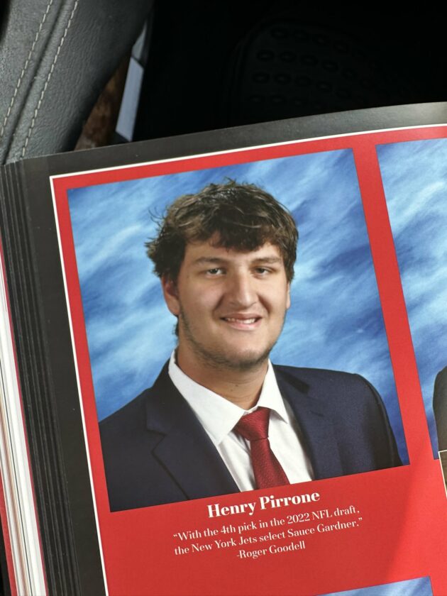 Jets fan professed his love for Sauce Gardner with HS Yearbook quote