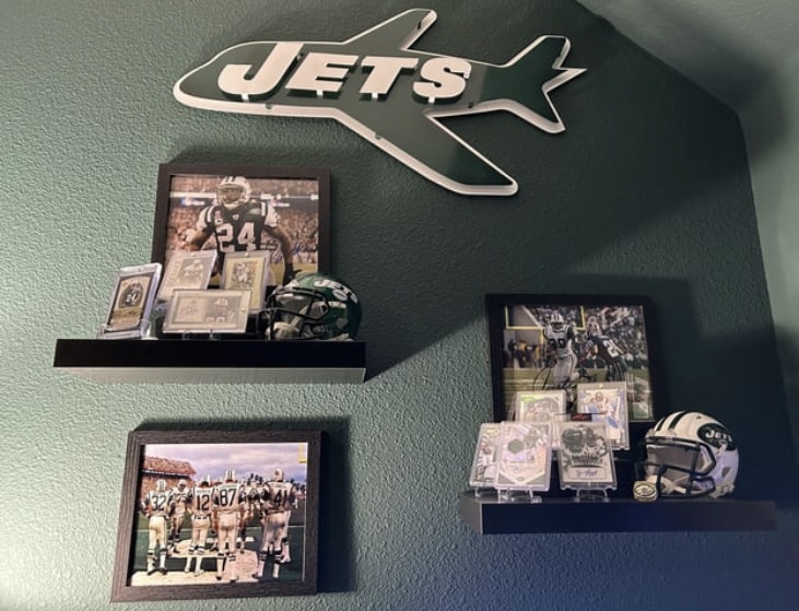 This Jets fan's immaculate man cave is ready for a playoff push in 2023