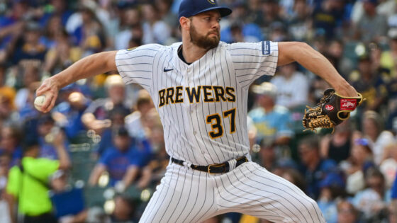 What can Mets expect from RHP Adrian Houser?